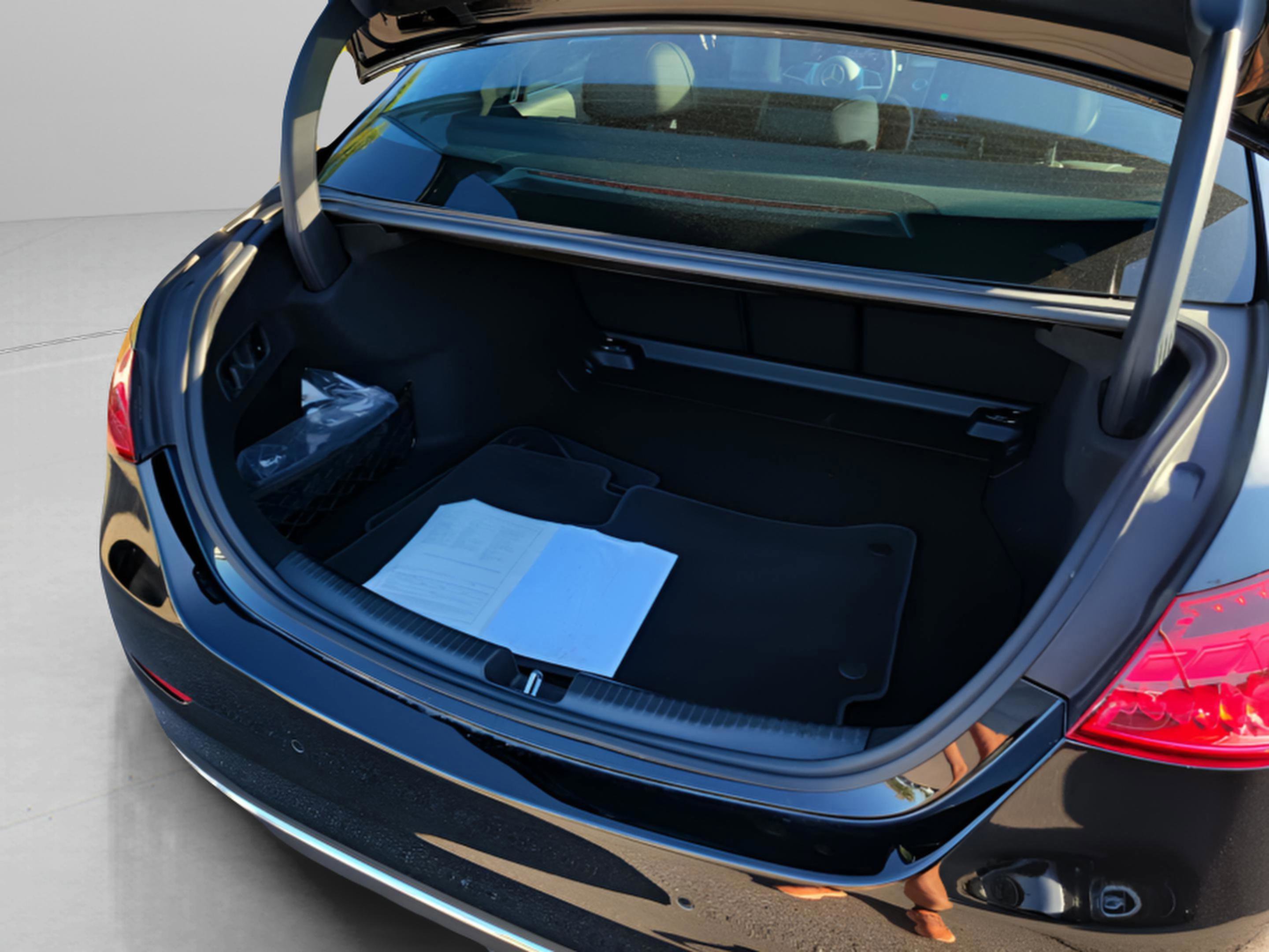 Certified 2025 Mercedes-Benz C 300 Sedan image 29