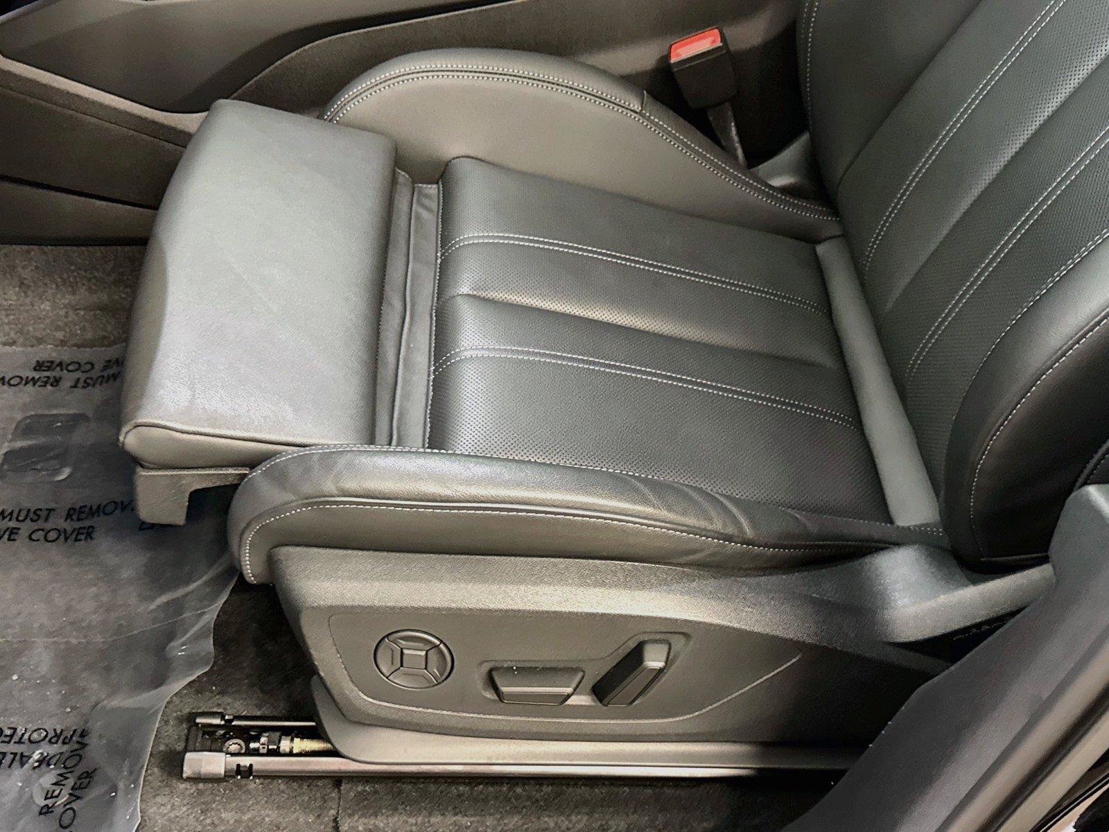 Certified 2025 Audi Q6 e-tron Premium Plus w/ Premium Plus RWD image 20