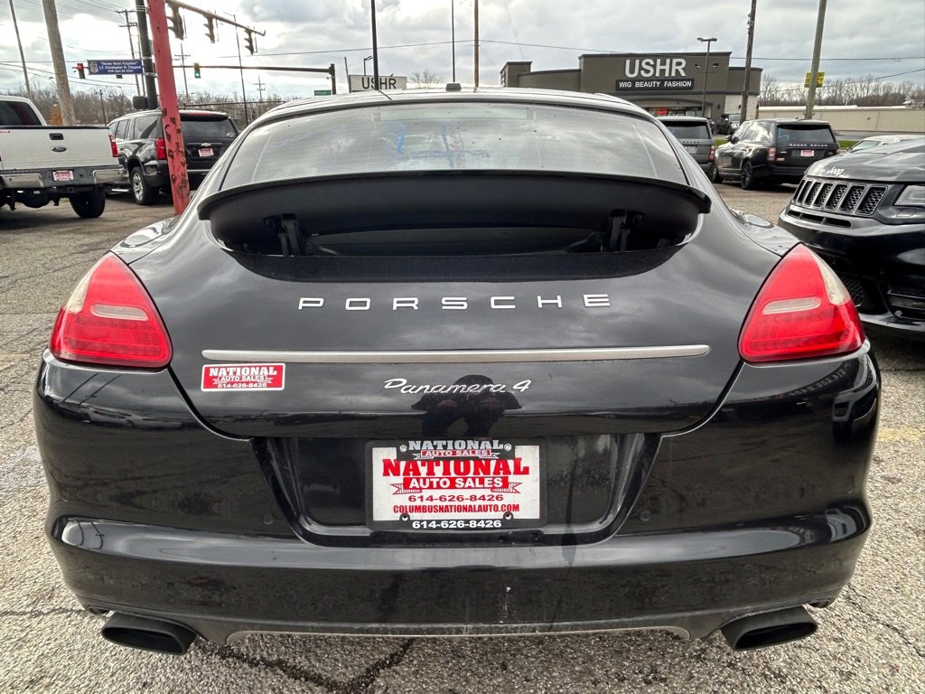 Used 2013 Porsche Panamera 4 image 6
