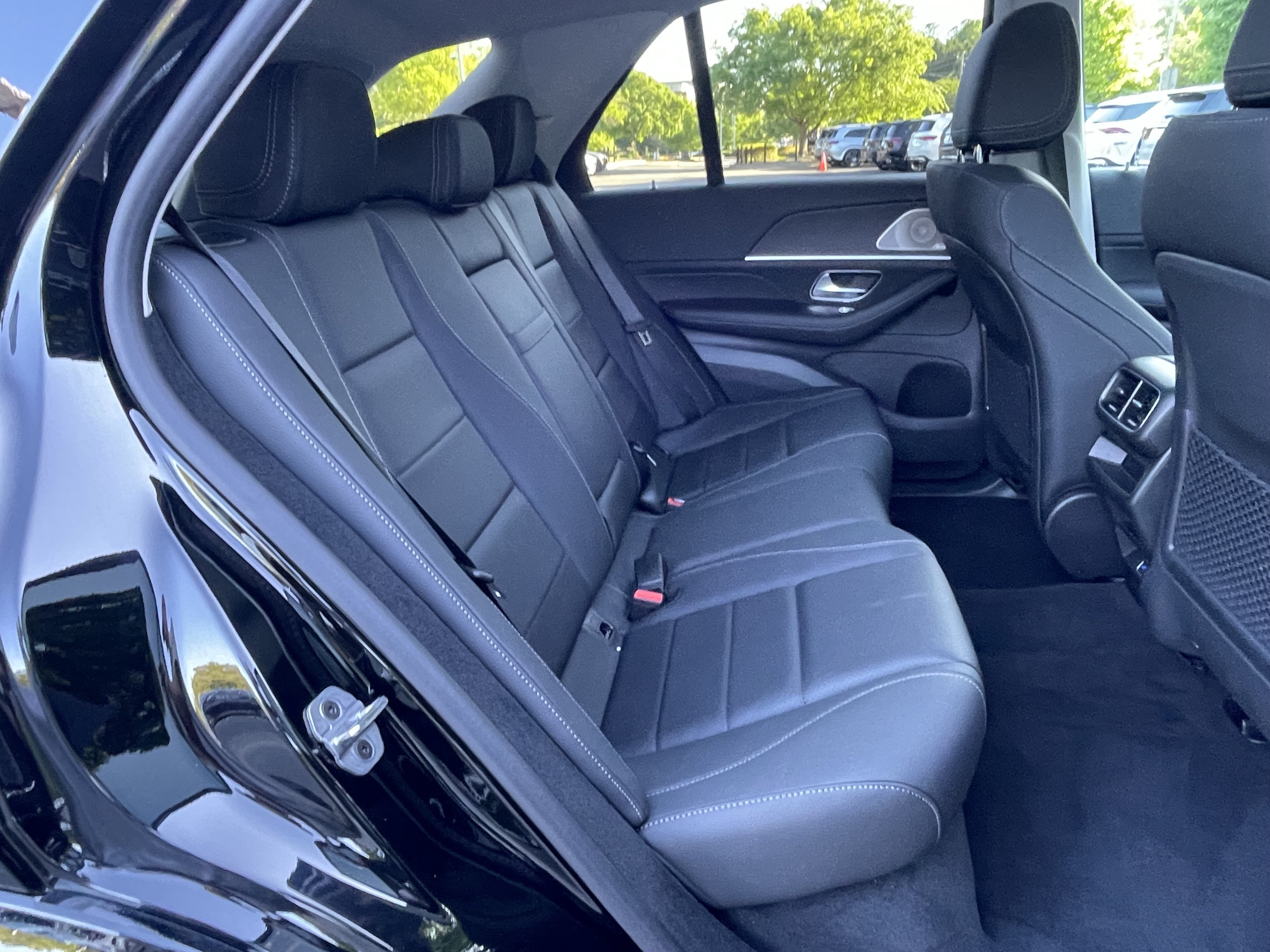 New 2026 Mercedes-Benz GLE 450 4MATIC image 40