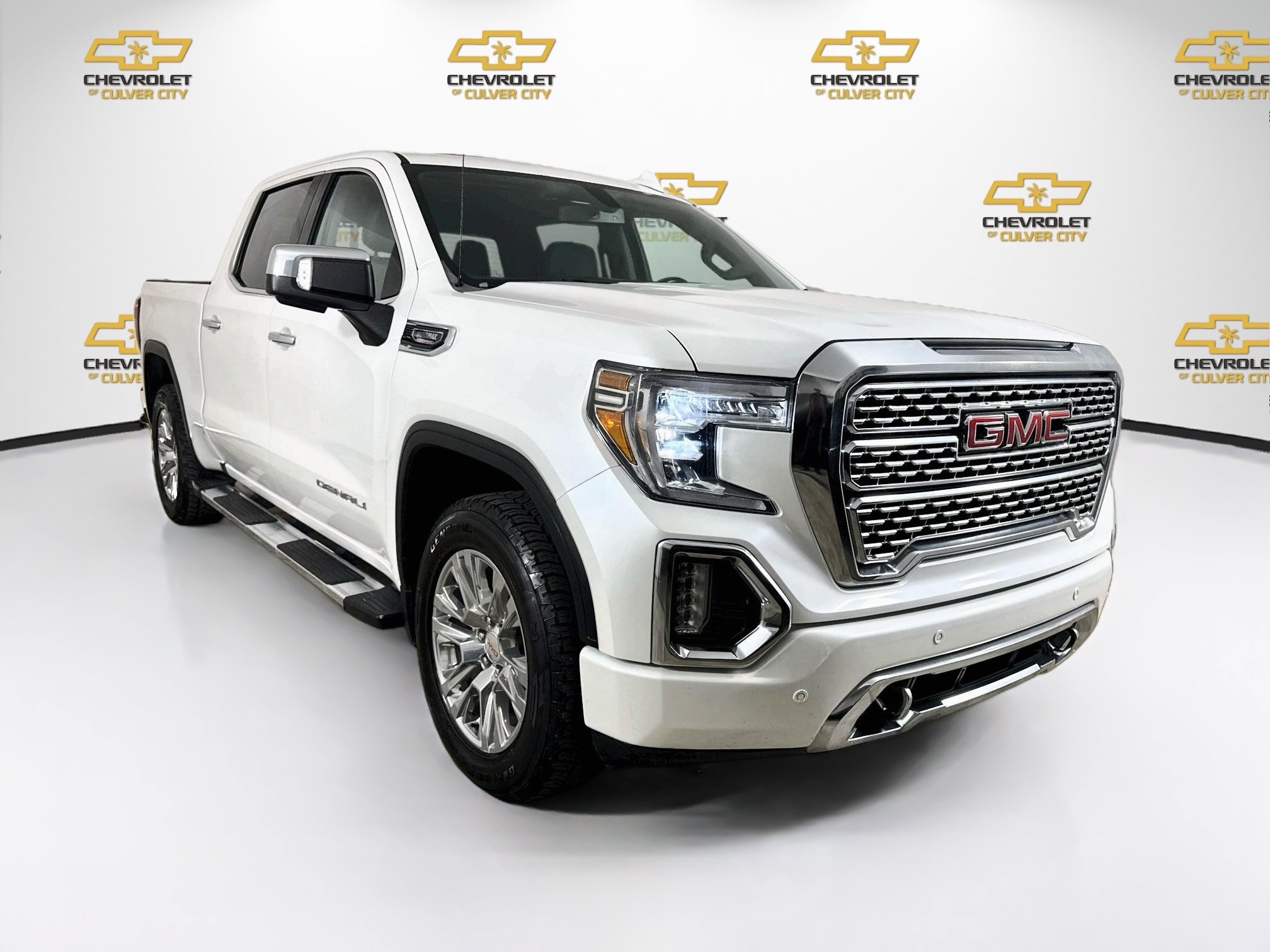 Used 2021 GMC Sierra 1500 Denali AWD/4WD image 1