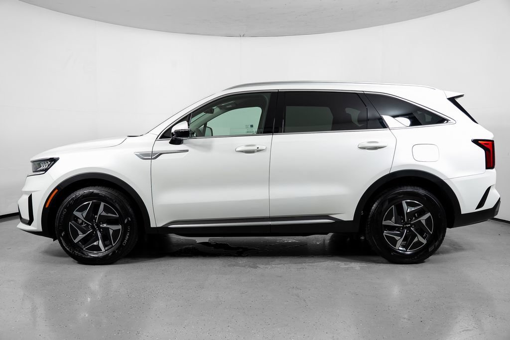 Used 2023 Kia Sorento EX FWD image 13