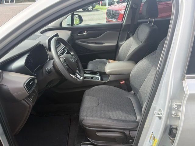 Used 2020 Hyundai Santa Fe SE FWD image 16