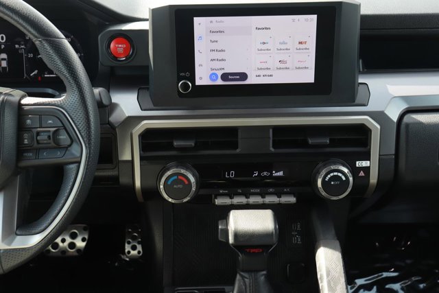 Used 2024 Toyota Tacoma TRD Sport image 13