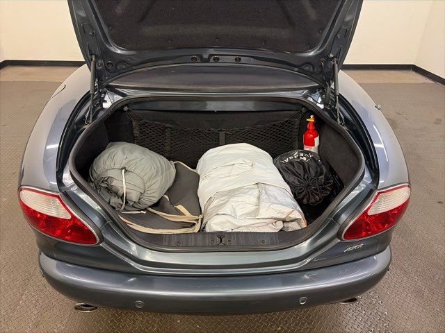 Used 2001 Jaguar XK8 Convertible image 12