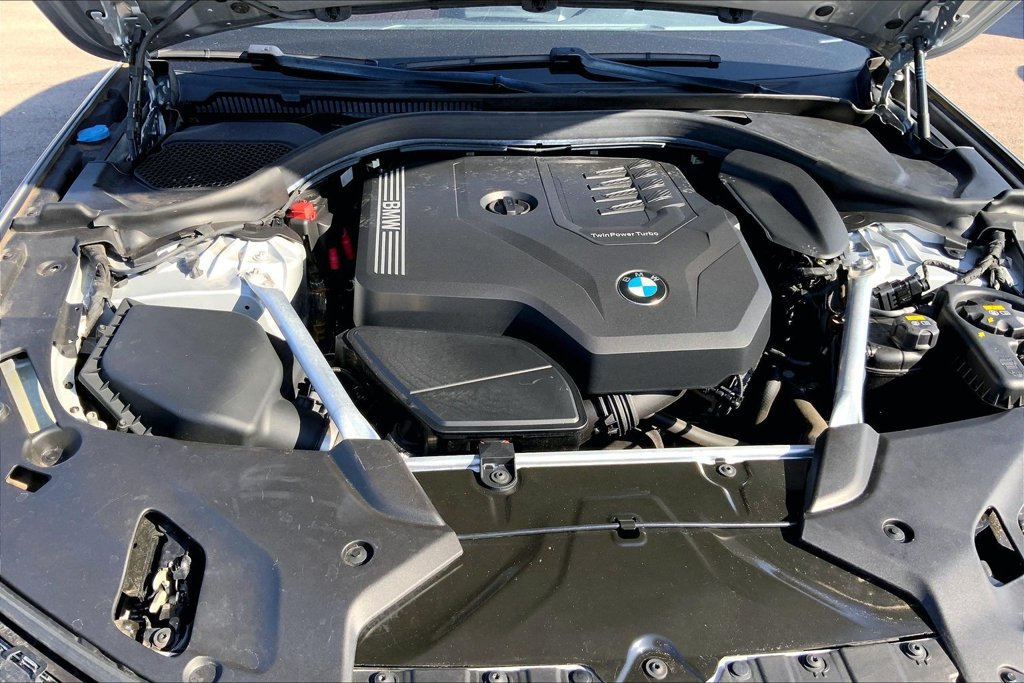 Used 2021 BMW 530i w/ Convenience Package RWD image 28
