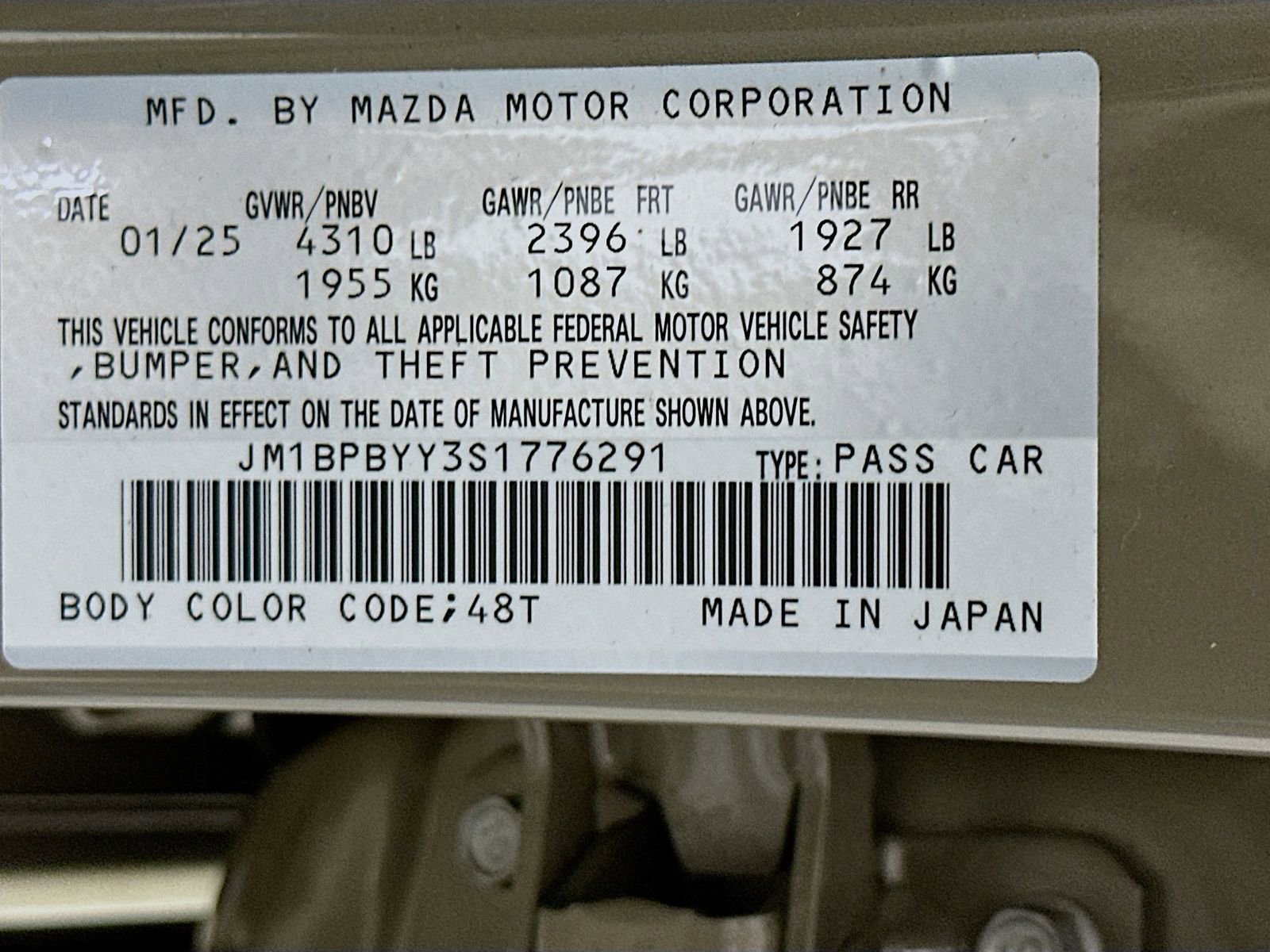 Certified 2025 MAZDA MAZDA3 Carbon AWD/4WD image 32