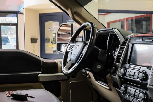 Used 2017 Ford F450 Lariat image 11