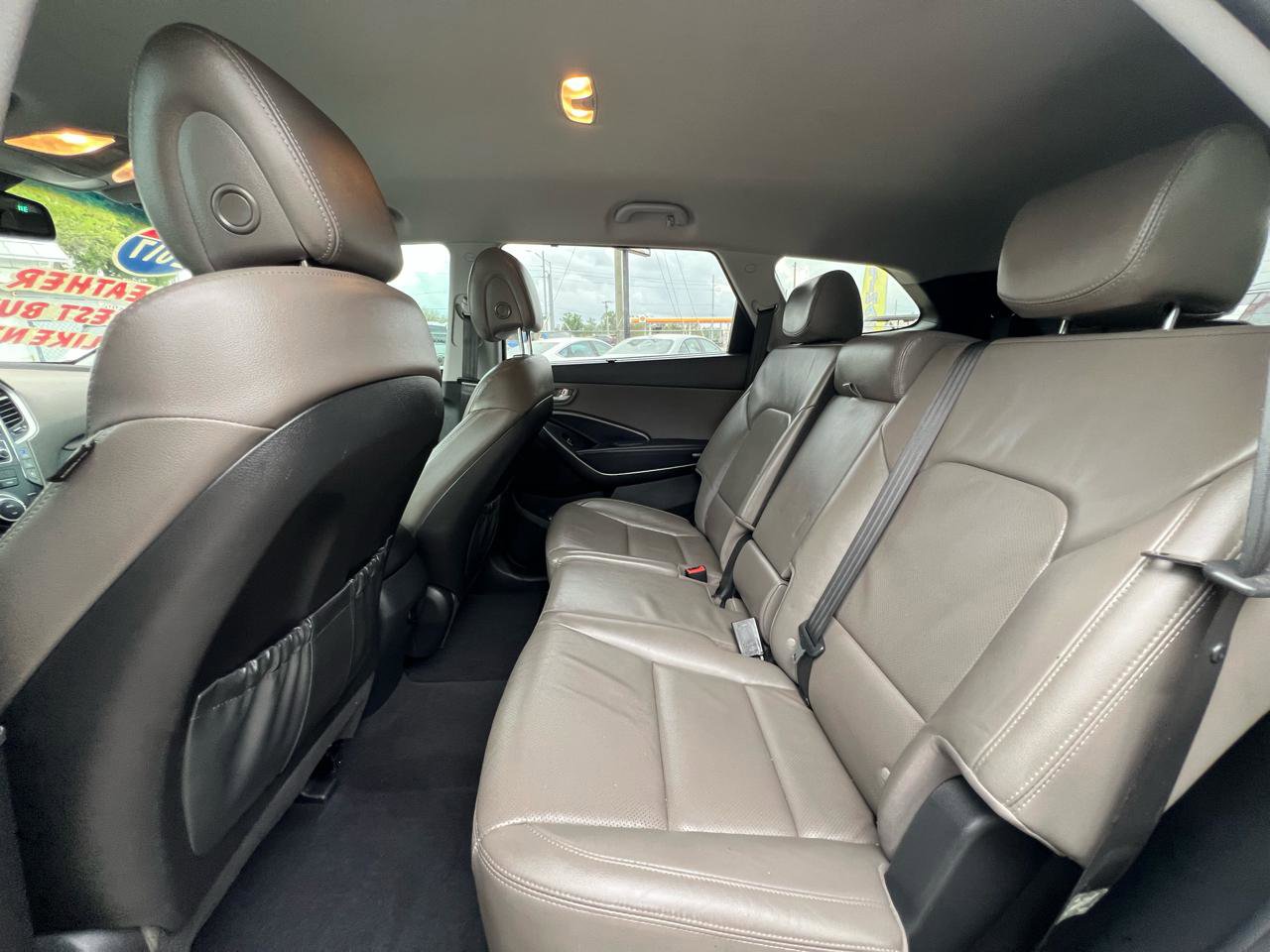 Used 2017 Hyundai Santa Fe SE w/ SE Premium Package 02 FWD image 22