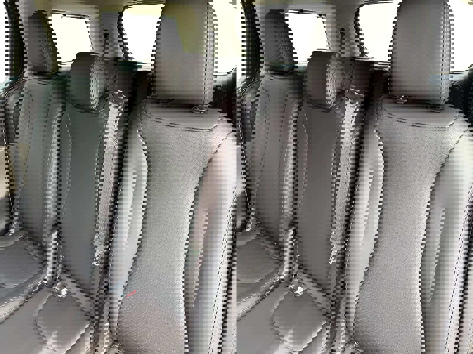 New 2026 Kia Carnival EX image 13