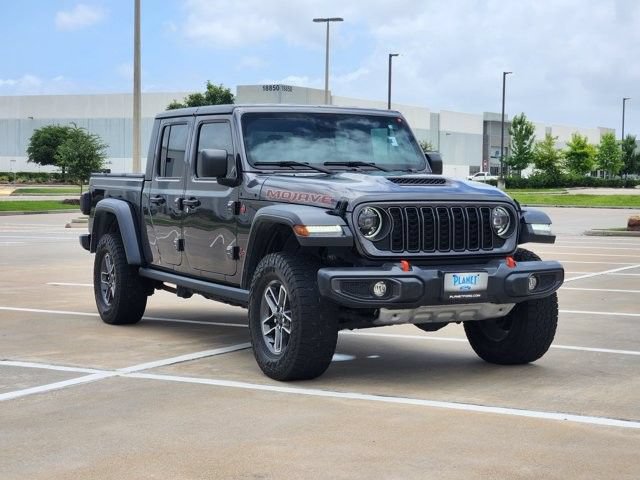 Used 2024 Jeep Gladiator Mojave w/ Convenience Group AWD/4WD image 3