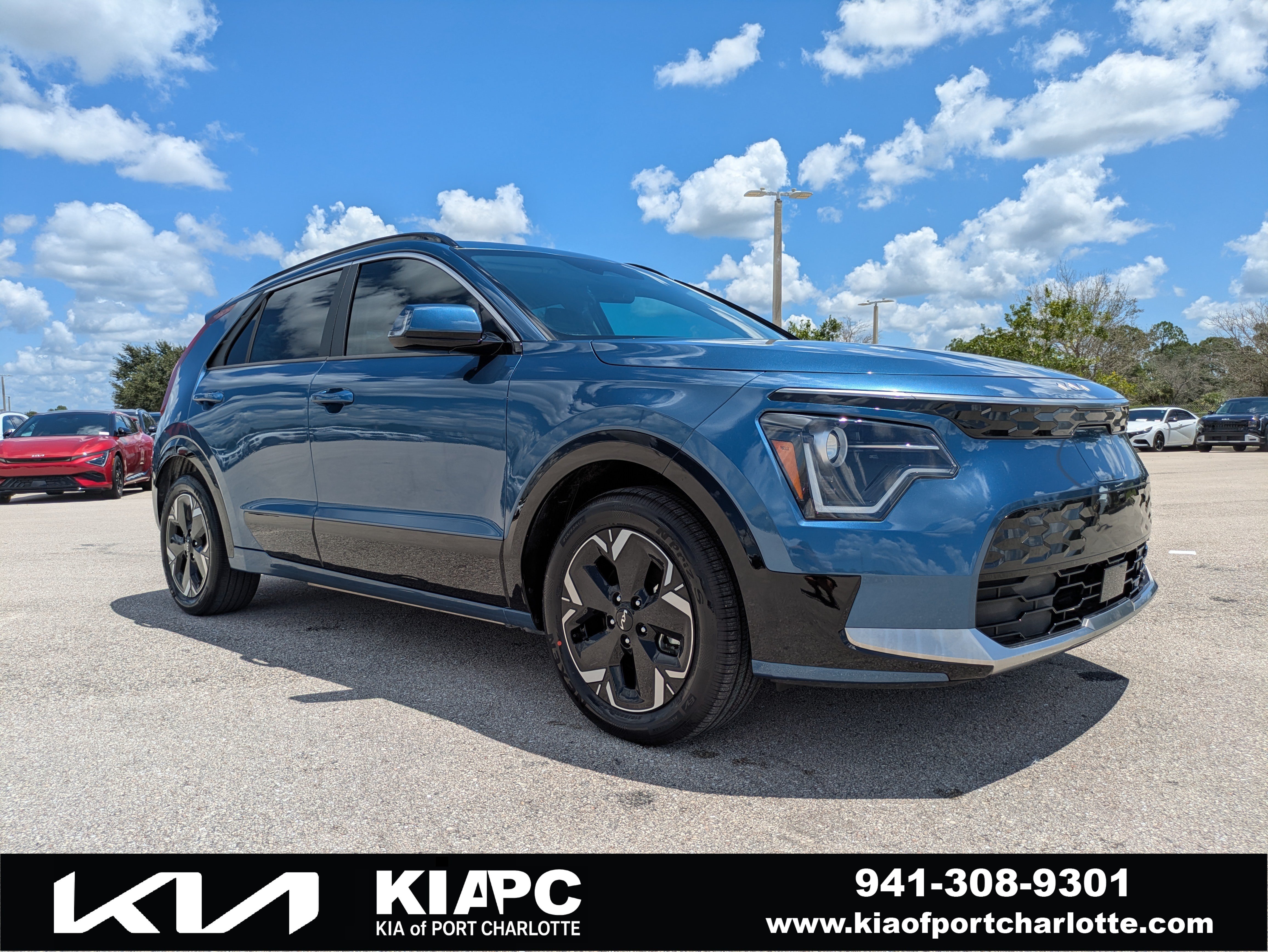 Certified 2024 Kia Niro Wind