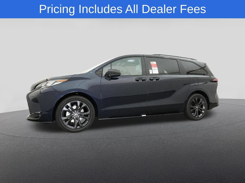 New 2026 Toyota Sienna XSE FWD image 18