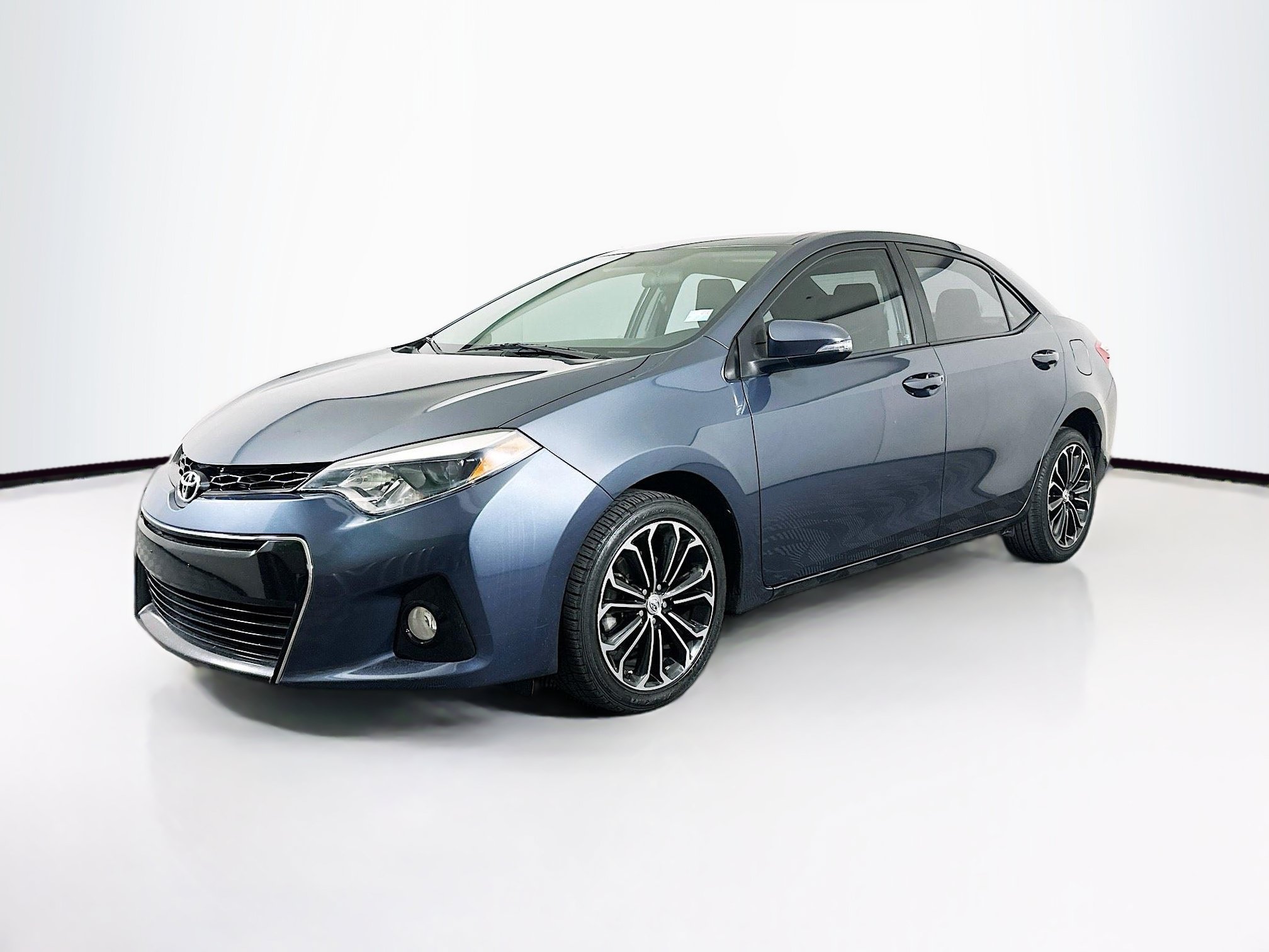 Used 2016 Toyota Corolla S FWD image 3