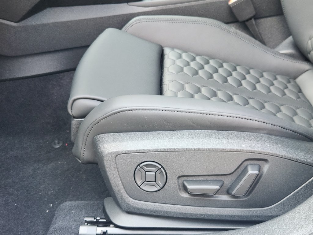 New 2026 Audi RS 3 AWD/4WD image 27