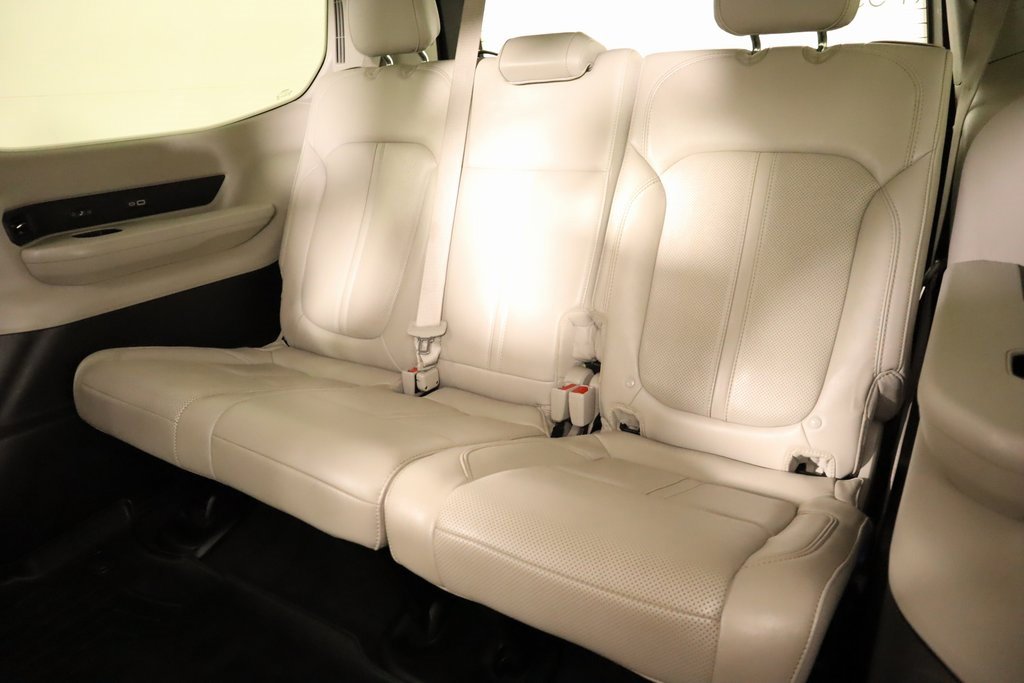 Used 2023 Jeep Wagoneer Series II w/ Flexible Seating Group image 14