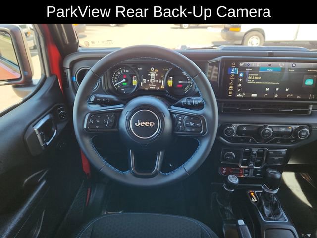 Used 2025 Jeep Wrangler Unlimited Rubicon 4xe image 21