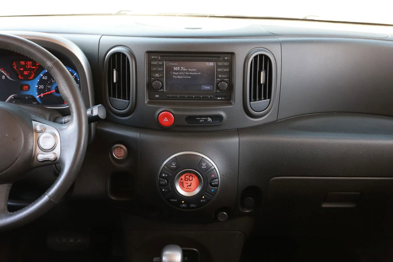 Used 2013 Nissan Cube 1.8 SL w/ SL Preferred Pkg FWD image 36