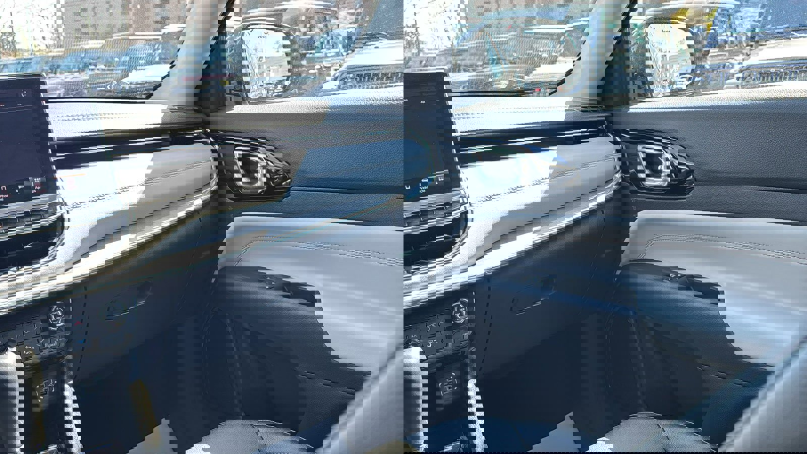 Certified 2022 Jeep Compass Limited image 26