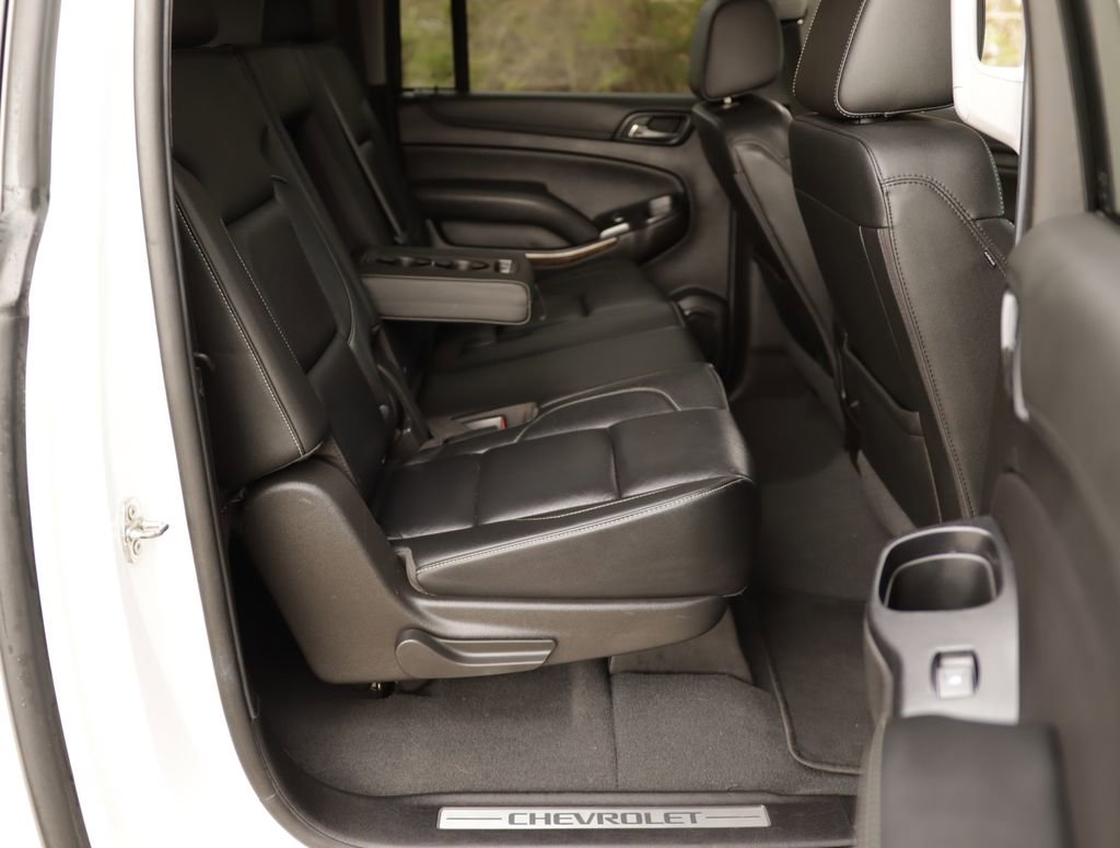 Used 2019 Chevrolet Suburban LT AWD/4WD image 39