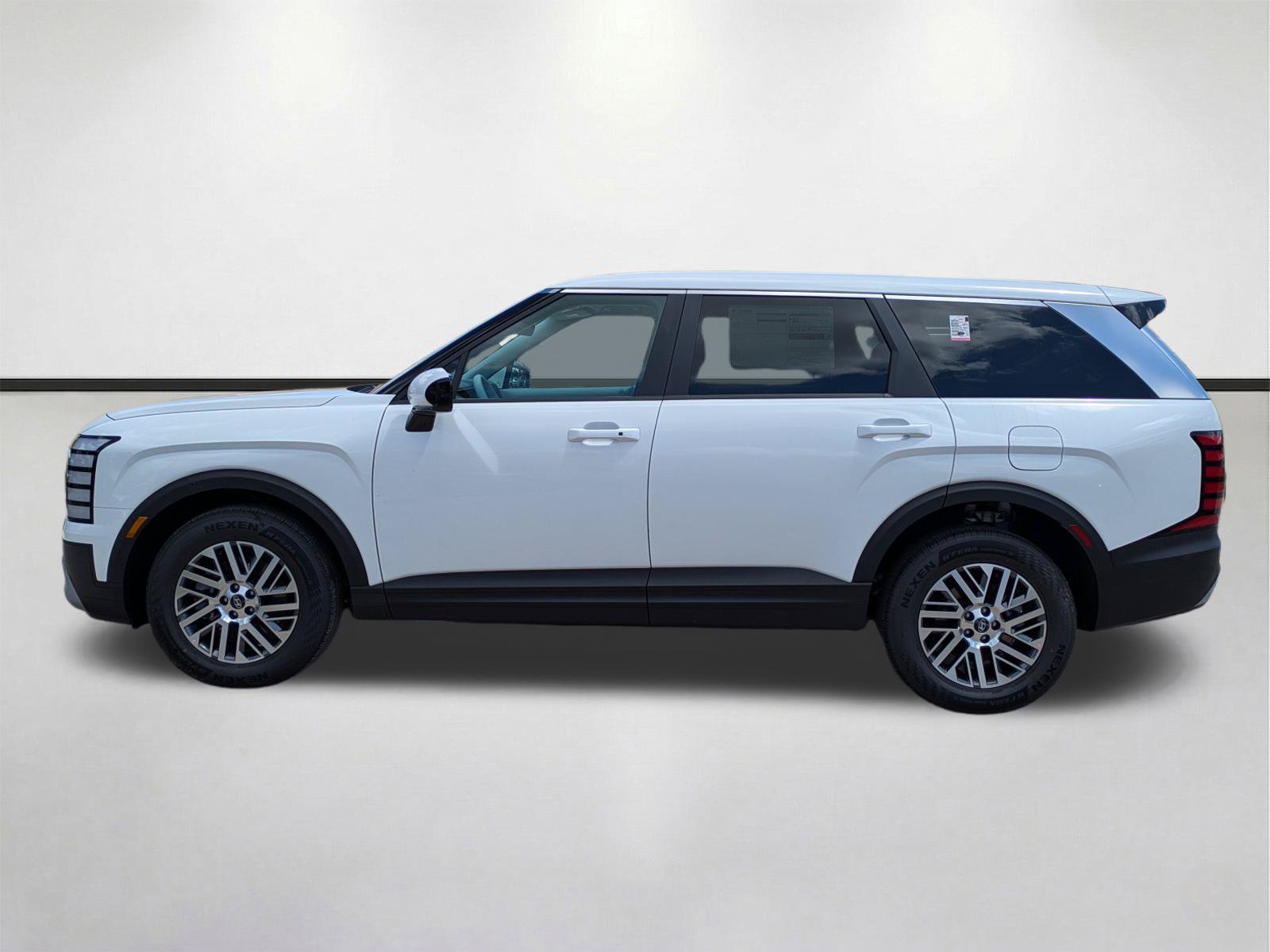 New 2027 Hyundai Palisade SE FWD image 8