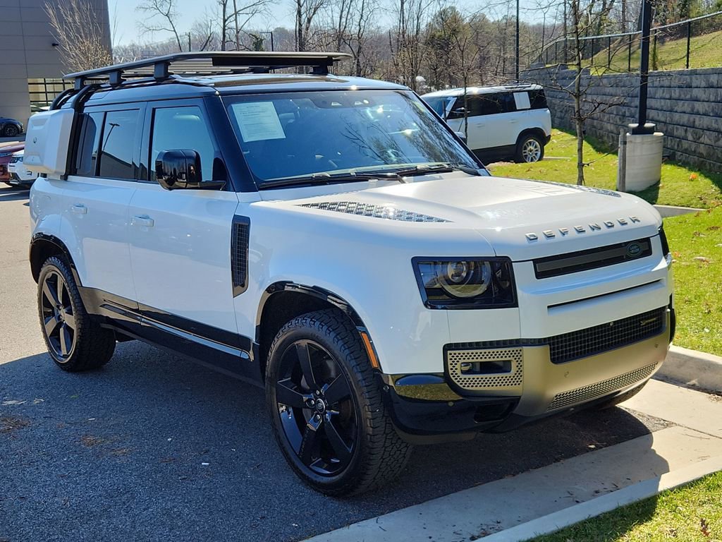 Used 2022 Land Rover Defender 110 X-Dynamic HSE image 10