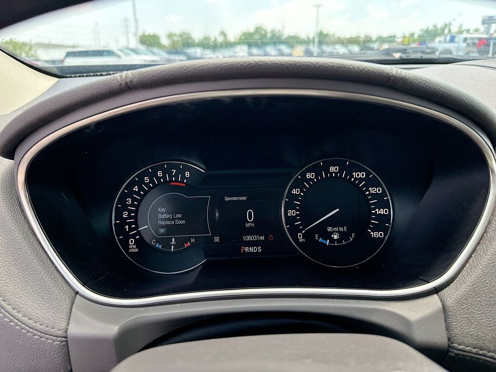 Used 2017 Lincoln MKX Reserve w/ Lincoln MKX Climate Package FWD image 12