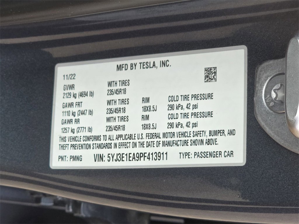 Used 2023 Tesla Model 3 Standard Range image 35