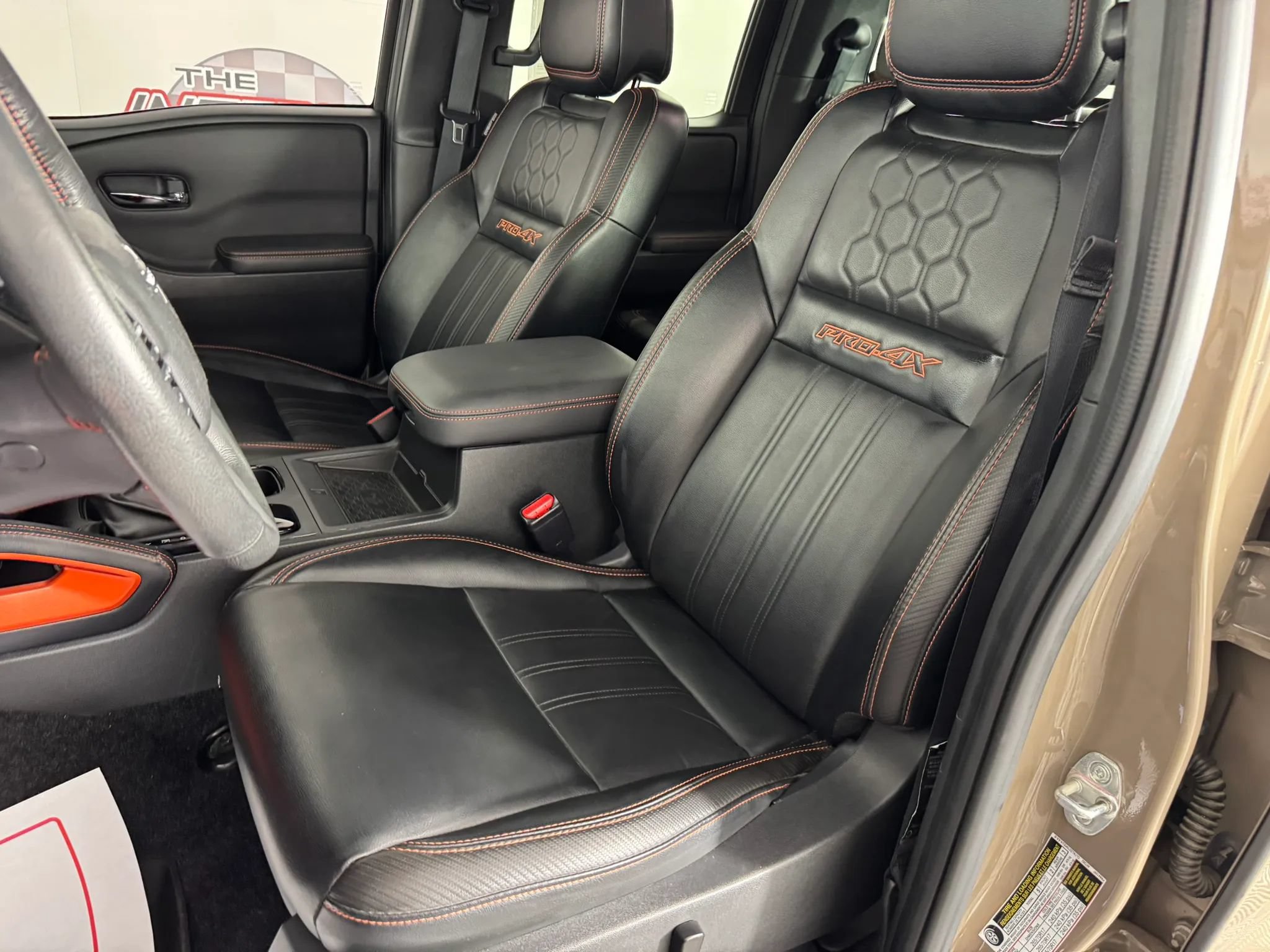 Used 2023 Nissan Frontier PRO-4X w/ Pro-4X Premium Package AWD/4WD image 35