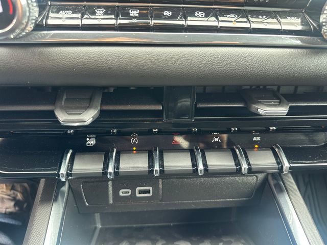 Used 2024 GMC Canyon Elevation w/ Convenience Package image 33