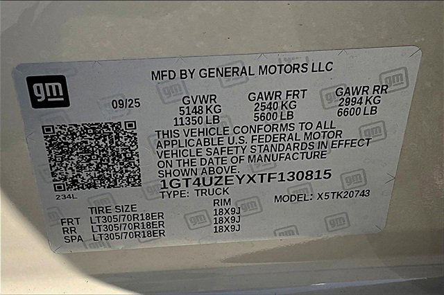 New 2026 GMC Sierra 2500 AT4X image 8