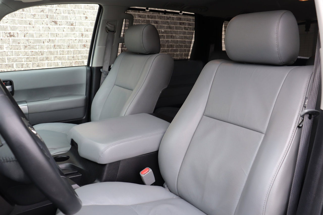Used 2018 Toyota Sequoia Limited image 49