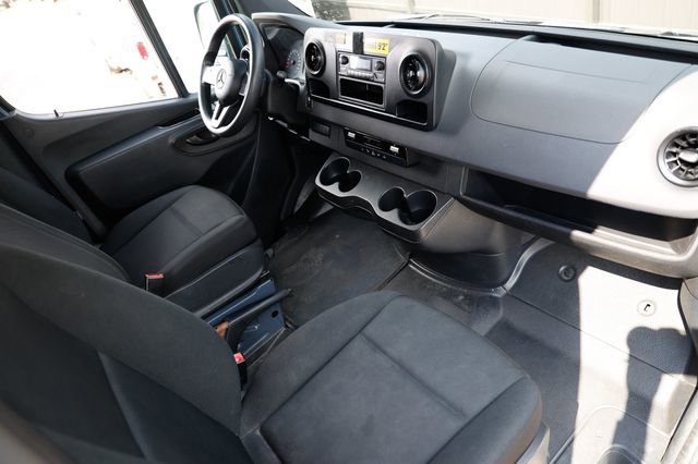 Used 2019 Mercedes-Benz Sprinter 144 image 20