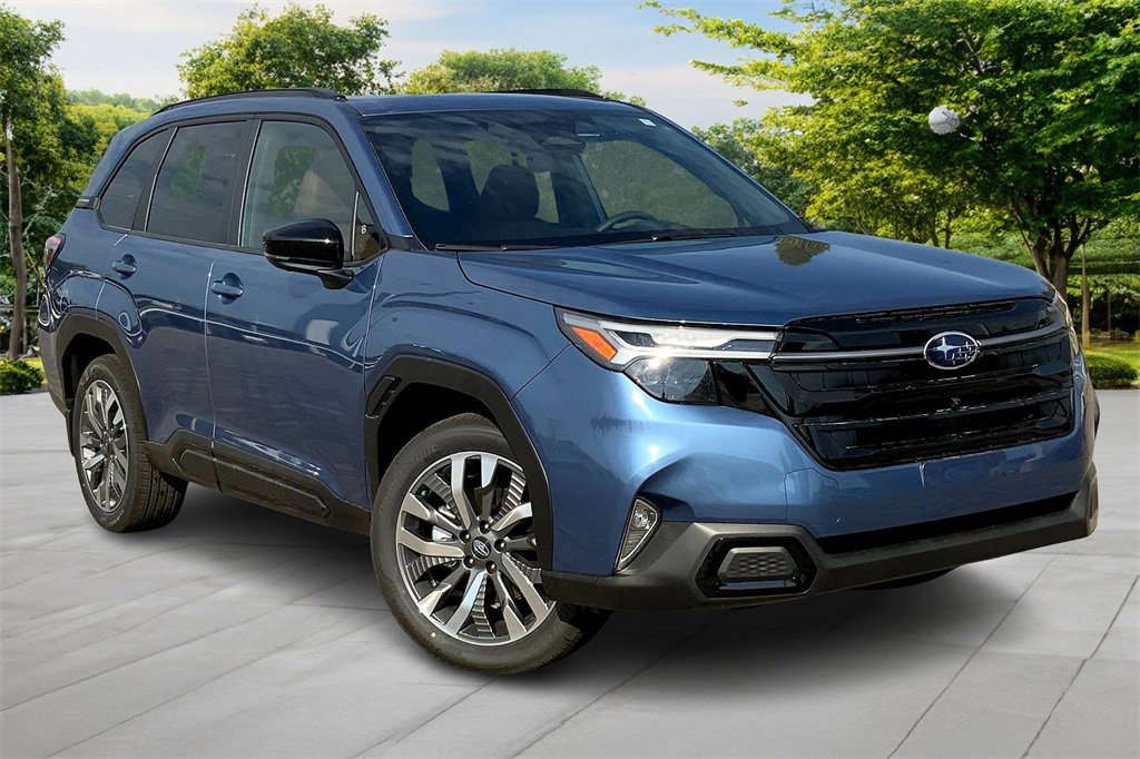 New 2025 Subaru Forester Touring image 2