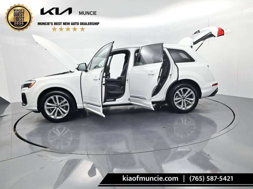 Used 2025 Audi Q7 3.0T Premium Plus AWD/4WD image 78