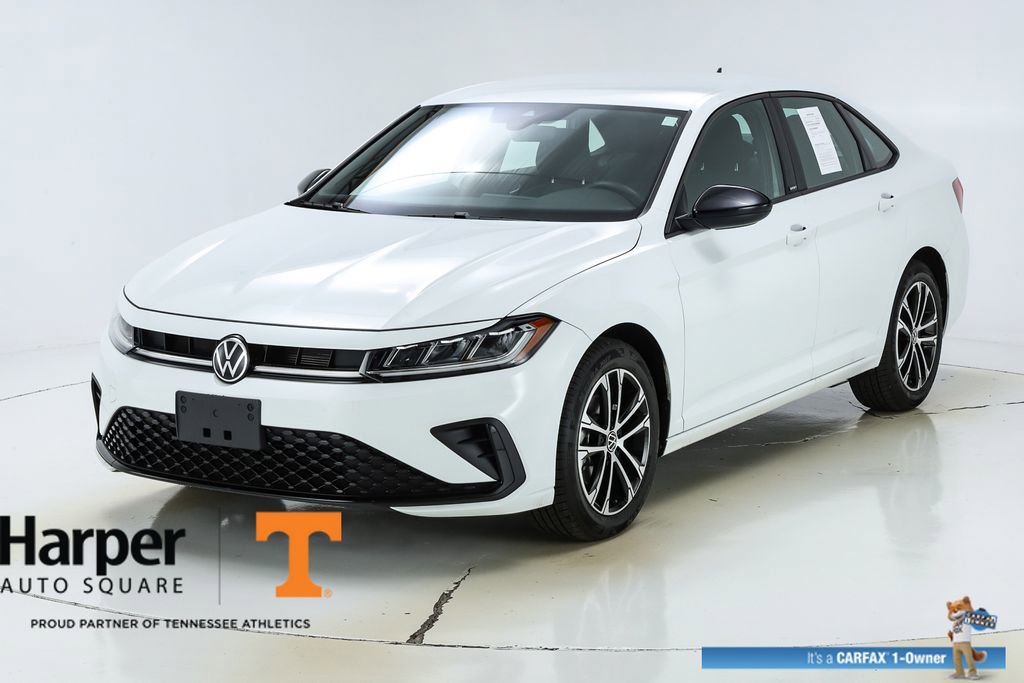 Used 2025 Volkswagen Jetta Sport image 37