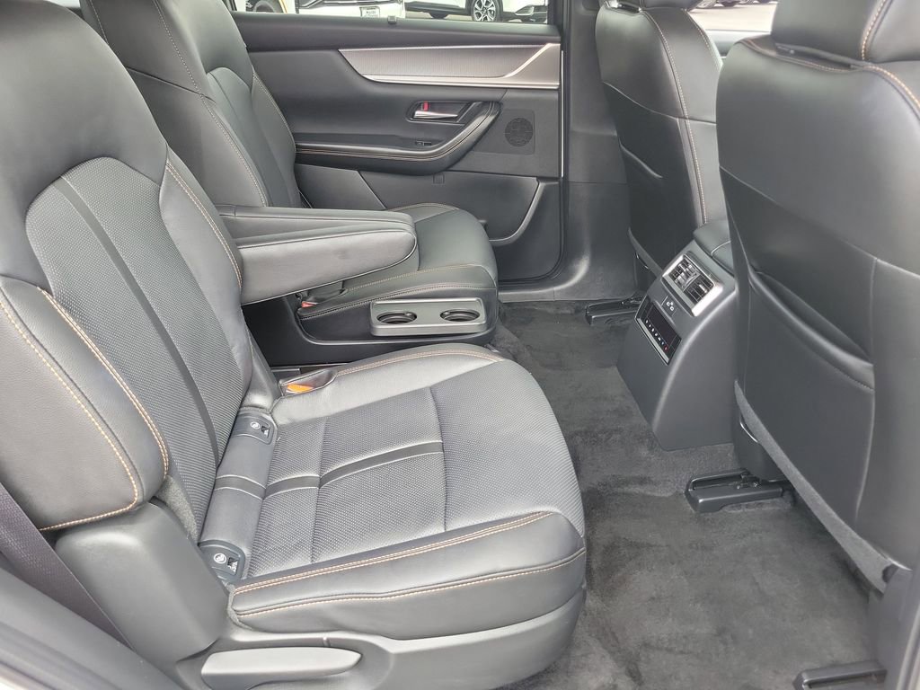 Certified 2024 MAZDA CX-90 Plug-In Hybrid w/ Preferred AWD/4WD image 21