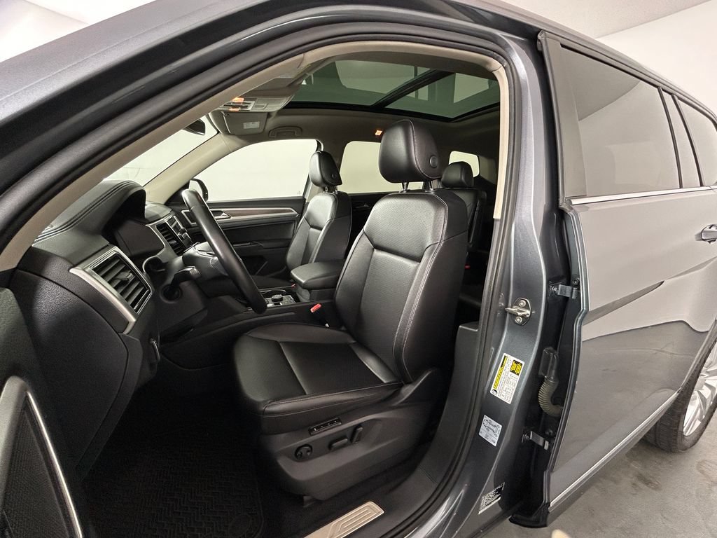 Used 2019 Volkswagen Atlas SEL AWD/4WD image 11