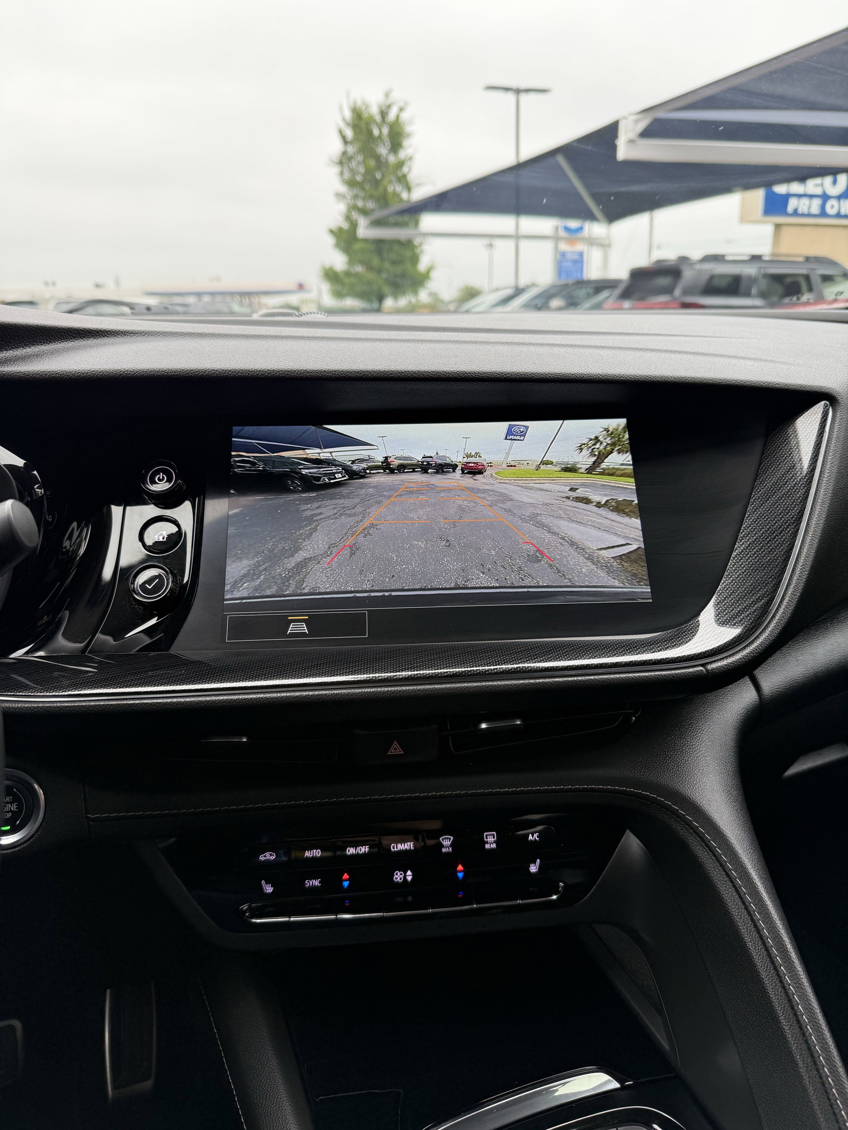 Used 2023 Buick Envision Essence w/ Sport Touring Package FWD image 28