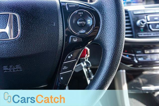 Used 2017 Honda Accord LX image 30