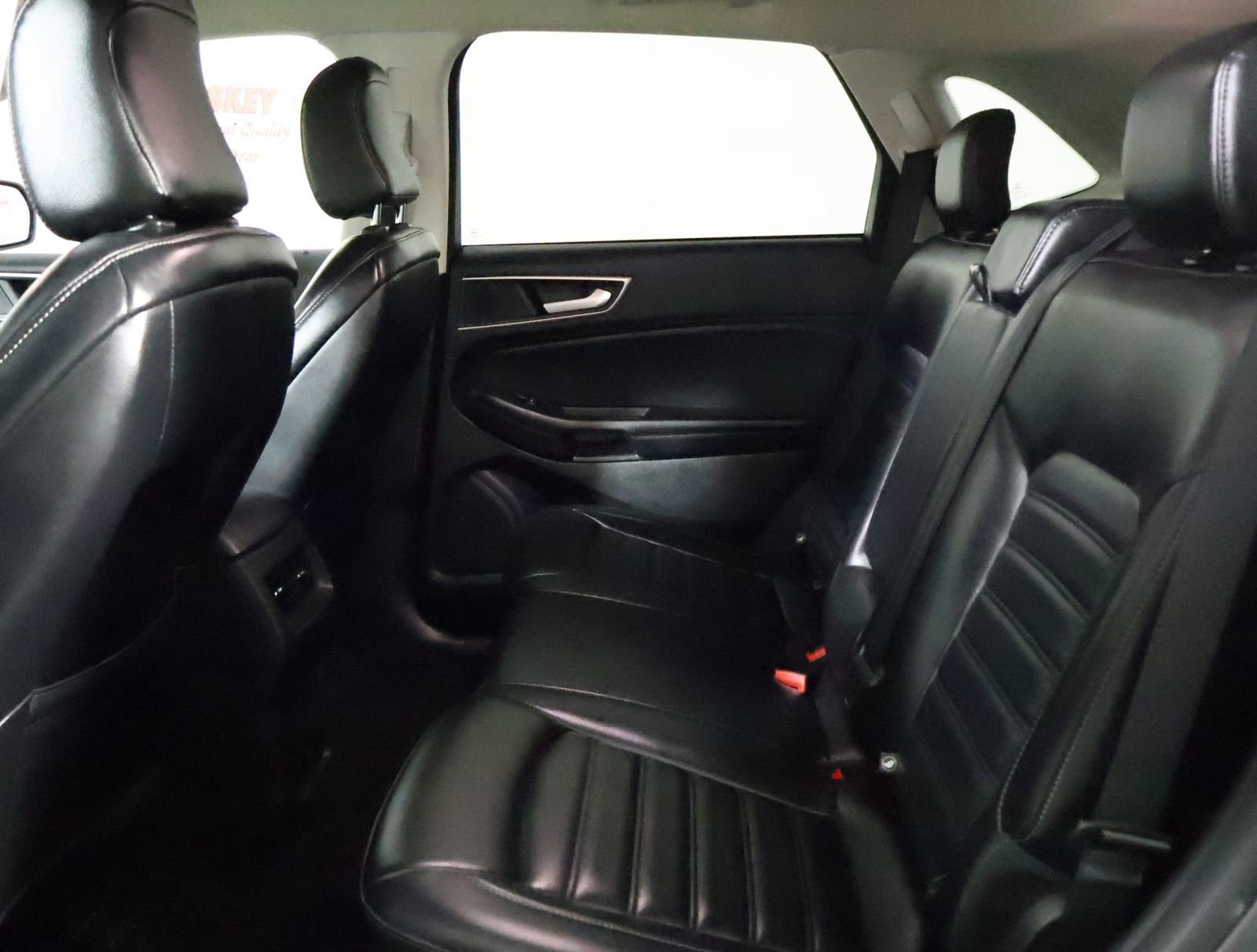 Used 2023 Ford Edge SEL image 42