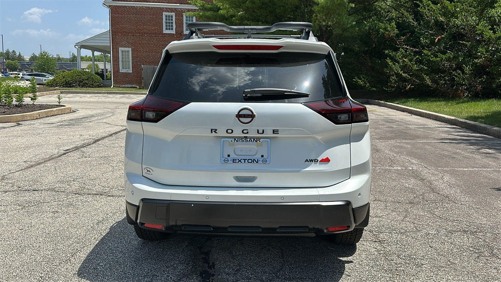 New 2026 Nissan Rogue SV AWD/4WD image 4