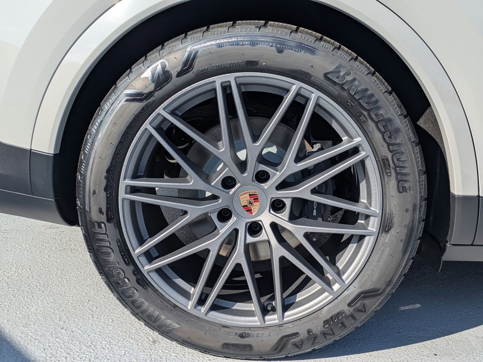 New 2026 Porsche Cayenne E-Hybrid image 24