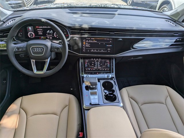 Used 2025 Audi Q7 3.0T Premium Plus image 4