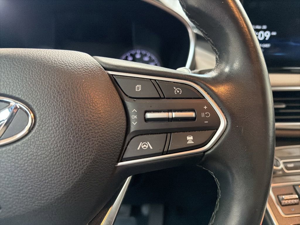 Certified 2023 Hyundai Santa Fe SEL image 18