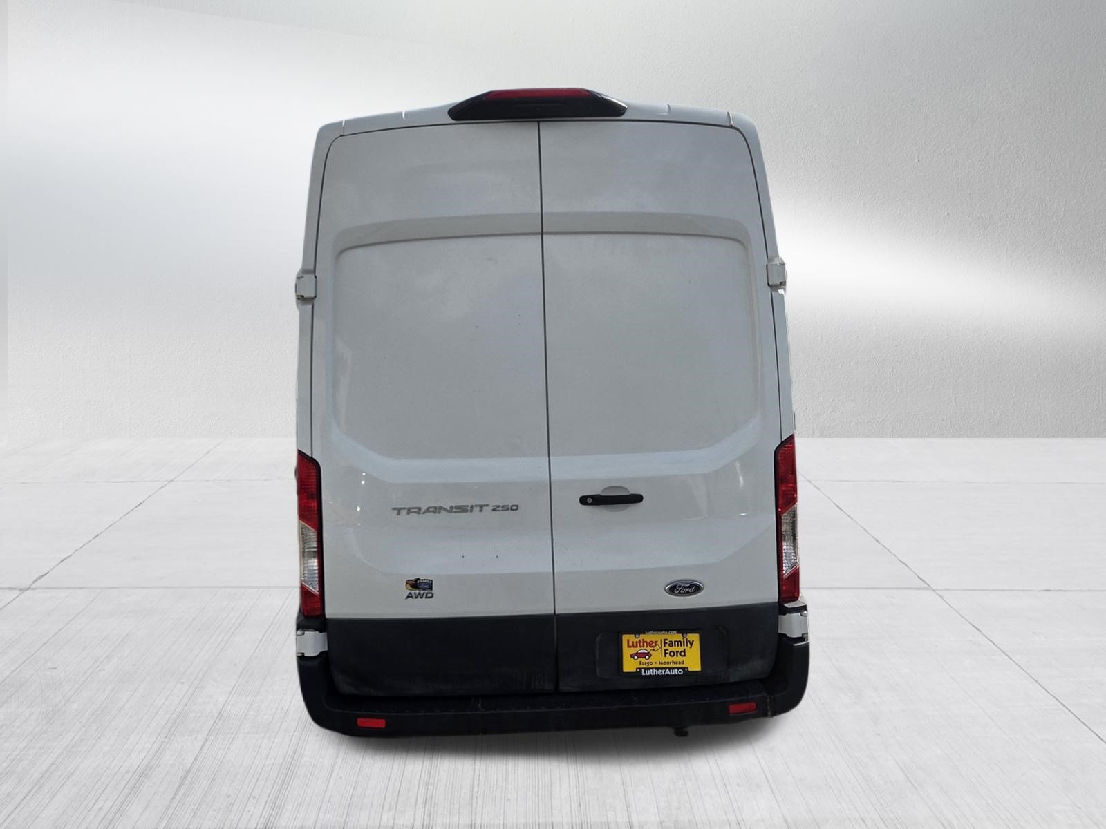 Used 2023 Ford Transit 250 148 High Roof AWD image 6