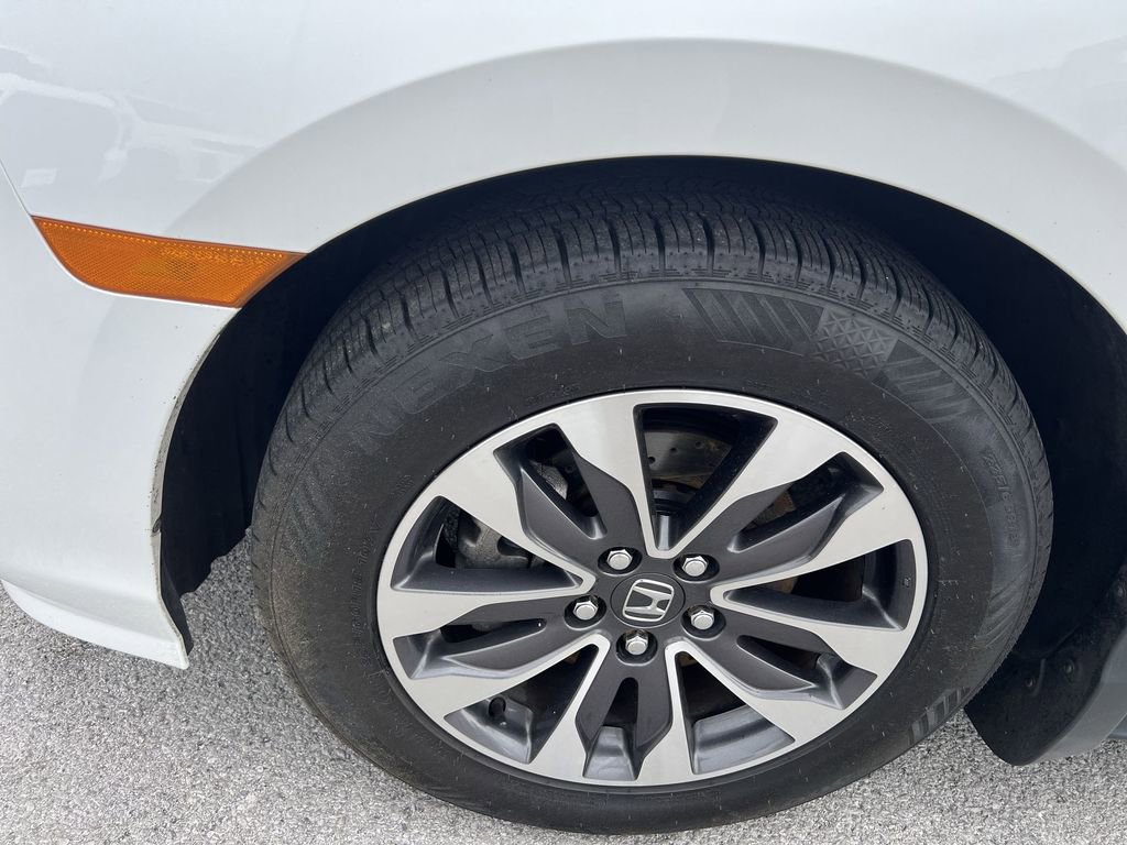 Used 2021 Honda Odyssey EX-L image 10