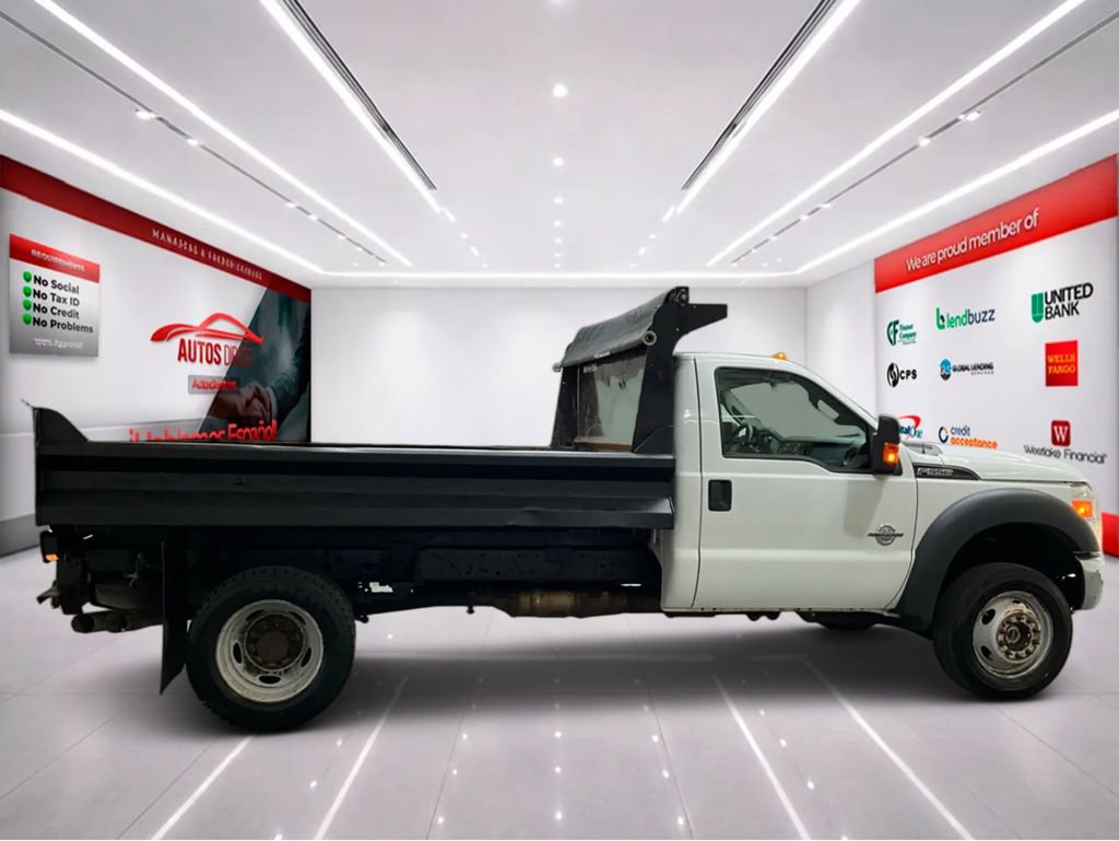 Used 2016 Ford F550 4x4 Regular Cab Super Duty image 8
