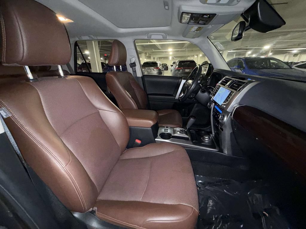 Used 2023 Toyota 4Runner Limited AWD/4WD image 14