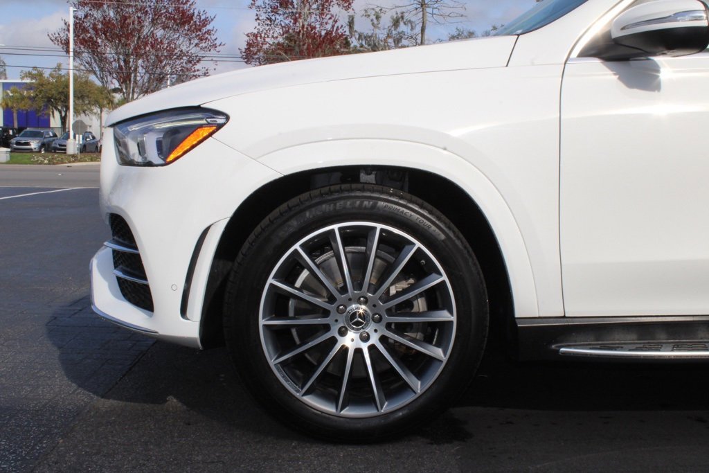 Used 2022 Mercedes-Benz GLE 450 4MATIC w/ AMG Line Exterior image 10